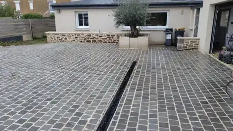 surélévation maison à Dingé - image 3